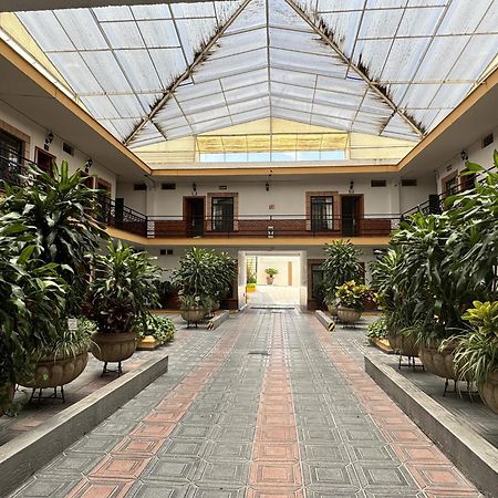 Hotel Las Fuentes Lagos de Moreno Exterior foto